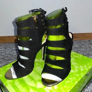 Sam Edelman Anastasia Black Booties, size: 4.5 M